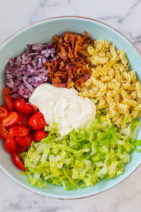 Bacon Pasta Salad Recipes, Summertime Pasta, Blt Pasta Salad Recipe, Blt Salad Recipe, Classic Blt Sandwich, Bacon Pasta Salad, Salad Recipes With Bacon, Pasta With Bacon, Blt Pasta Salad