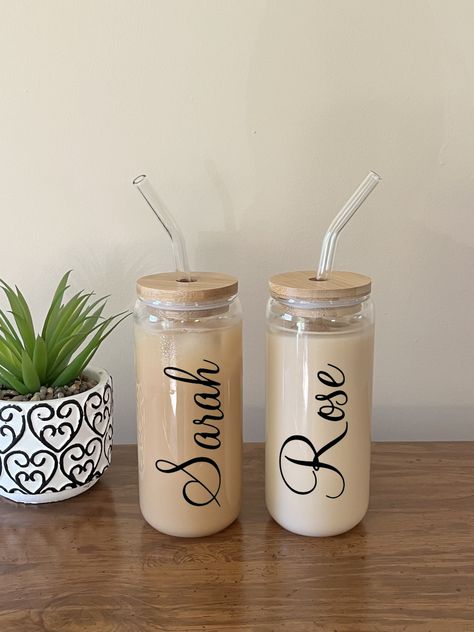 Libbey Glasses, Diy Jar, Diy Jar Crafts, Iced Coffee Cup, Gift Ideas For Everyone, Glass Straws, Cricut Craft, Jar Crafts, Beer Glass