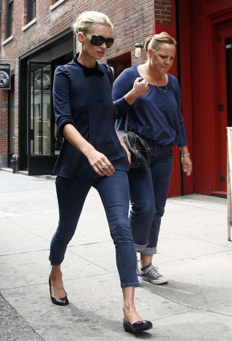 Ballet Pumps Outfit, Ballerina Trend, Moss Dress, Pumps Outfit, Chanel Reissue, Jean Shrimpton, Bridget Bardot, Bella Freud, Ballerina Style