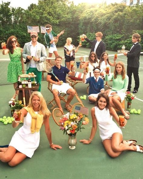 1,190 Likes, 3 Comments - Country Club Prep (@ccprep) on Instagram: “Prepsters when the invite says “dress casual.”” Azimuth Circle, Country Club Outfit, Wimbledon Party, Country Club Aesthetic, New England Prep, Men's Summer Outfit, Tennis Party, Kiel James Patrick, Clubbing Aesthetic