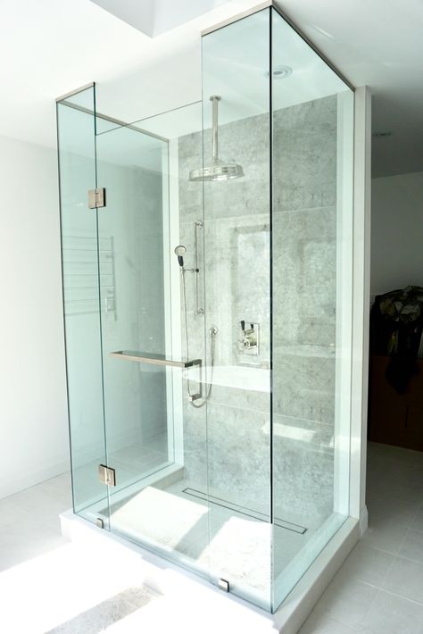 Shower In Middle Of Room, Shower In Centre Of Bathroom, 3 Sided Glass Shower Enclosure, Shower In Middle Of Bathroom, Sofa Bed For Small Spaces, Wet Room Bathroom, Man Bathroom, Narrow Bathroom, Shower Glass