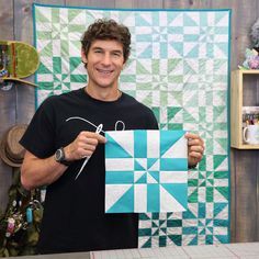 Disappearing Pinwheel, Disappearing Blocks, Missouri Quilt Tutorials, Missouri Star Quilt Company Tutorials, Missouri Star Quilt Tutorials, Pinwheel Quilt Pattern, Pinwheel Quilt Block, Missouri Quilt, Quilting Patchwork