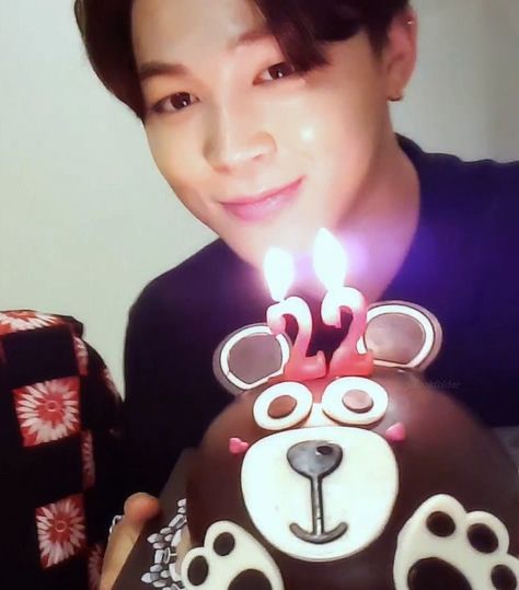 JIMIN 150912 [VLIVE 2015] BTS Live: RM's Birthday Jimin Birthday, Happy Late Birthday, Birthday Icon, Bts Birthdays, Aesthetic Letters, Dance Academy, Jimin Wallpaper, Birthday Love, Modern Dance