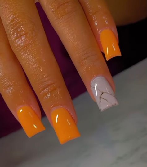 Follow @Forever_Khi for more🥰 Otoño Nails, Orange Acrylic Nails, Matte Pink Nails, Neon Acrylic Nails, Girly Acrylic, Halloween Things, Sassy Nails, Simple Gel Nails, Colored Acrylic Nails