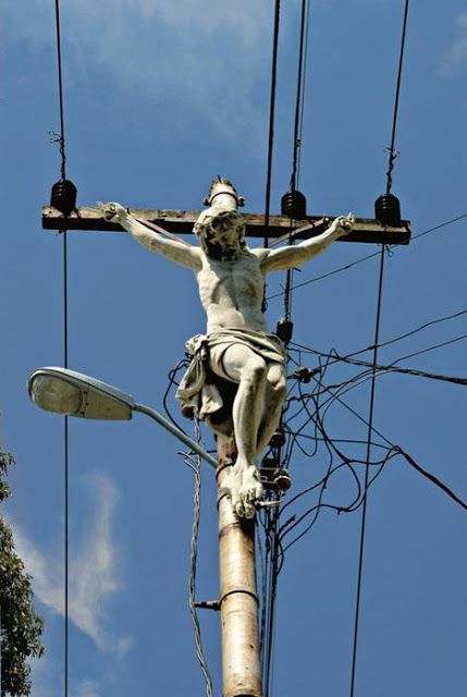 *****             setting symbol of power lines/telephone pole (community), made relevant as "cross", crucifixion idea God Bible, Urbane Kunst, Faith Scripture, Power Lines, Sponge Bob, Sculpture Installation, Street Art Graffiti, Land Art, Public Art