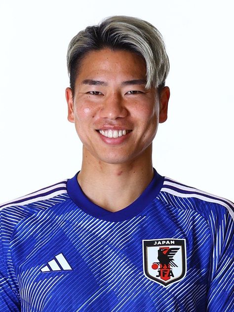 Takuma Asano, Japan