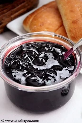 Concord Grape Jam Recipe, Concord Grape Recipes, Concord Grape Jam, Grape Jam Recipe, Concord Grape Jelly, Concord Grapes, Grape Jam, Canning Jams, Jam Recipes Homemade