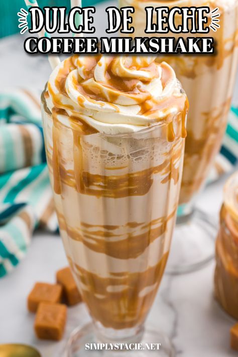 A dulce de leche coffee milkshake with a straw. Milkshakes Recipes, Homemade Milkshake Recipe, Milkshake Ideas, Coffee Milkshake Recipe, Creamsicle Milkshake, Vanilla Milkshake Recipe, Oreo Milkshake Recipe, Yummy Milkshake Recipes, Milkshake Drink