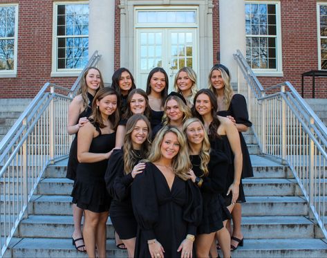 Sorority photoshoot, black dresses, photoshoot ideas, photo poses, photo color pallet All Black Outfit Group Photoshoot, Black Dress Group Photoshoot, Dresses Photoshoot Ideas, Leadership Photoshoot, Sorority Exec Photoshoot, Sorority Photoshoot Ideas, Exec Photoshoot, Dresses Photoshoot, Sorority Photoshoot