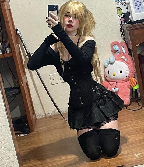 Misa Amane Outfit Inspired Clothes, Misa Misa Cosplay, Misa Costume, Cool Cosplay Ideas, Halloween Inspo Outfit, Misa Outfit, Kana Kamui, Misa Fashion, Misa Amane Outfit