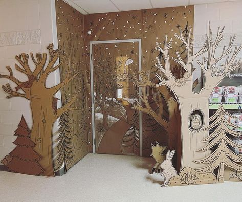 Jonathan Juravich (@jjuravich) • Instagram photos and videos Cardboard Art Sculpture, Christmas Classroom Door, Door Decorating Contest, Vbs Themes, 4th July Crafts, Baby Play Activities, Door Decorating, Cardboard Art, Woodland Christmas