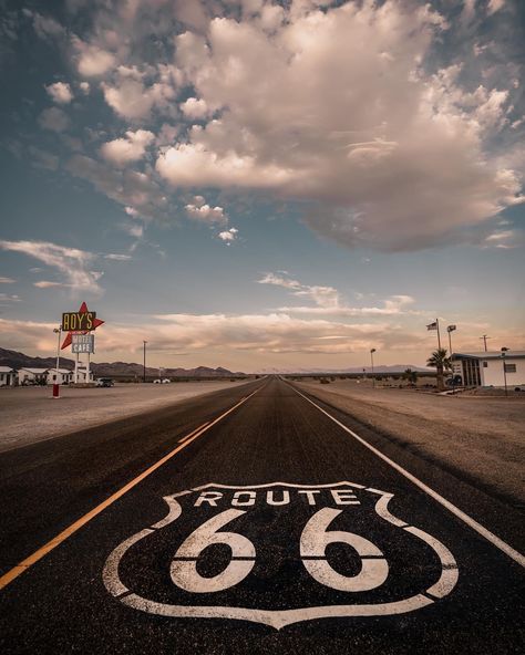 Route 66 Wallpaper, Road 66, A Kind Of Magic, Happy Tuesday, Route 66, Golden Hour, Road Trips, Road Trip, Branding