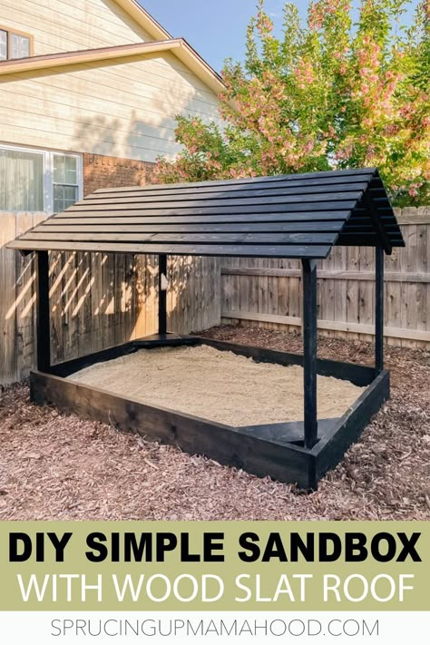 step by step tutorial to make a DIY sandbox with roof Sand Box Ideas Diy, Sandbox Ideas, Sandbox Plans, Diy Propane Fire Pit, Backyard Sandbox, Diy Sandbox, Diy Bank, Kids Sandbox, Garage Floors