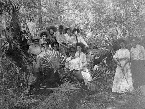 Florida Memory - Hunting party at Cedar Landing - Orange Springs, Marion County Southern Things, Hunting Party, Marion County, Healing Waters, Pretty Pics, Old Florida, Vintage Florida, Jacksonville Fl, South Florida