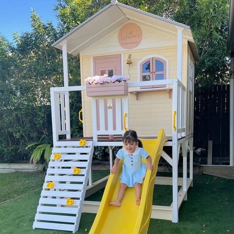 Cubby House Exterior Colours, Wendy House Colour Ideas, Rainbow Cubby House, Painted Cubby House, Cubby House Colours Scheme, Cubby House Paint Ideas, Cubby House Colours, Yellow Playhouse, Playhouse Colors