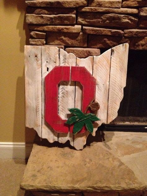 Ohio State Rooms, Ohio State Crafts, Buckeye Crafts, Ohio Buckeyes, Buckeye Nation, Football Signs, Woodworking School, State Signs, Ohio State Football