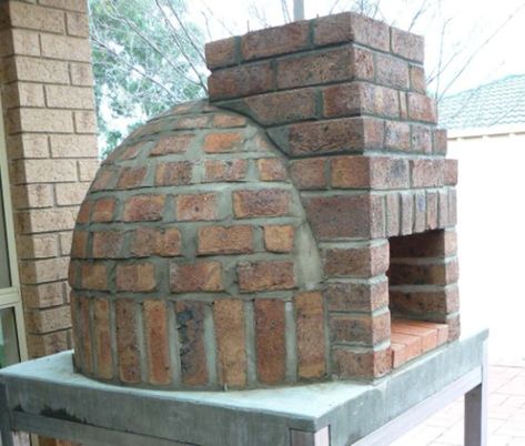 Build Your Own Pizza Oven Homemade Pizza Oven, Build Your Own Pizza, Home Pizza Oven, Pizza Oven Outdoor Diy, Home Pizza, Oven Diy, Diy Pizza Oven, Bbq Ideas, Outdoor Oven