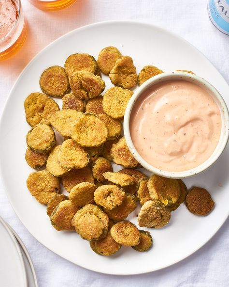 How To Make Oven-Fried Pickles — Cooking Lessons from The Kitchn Oven Fried Pickles, Baked Pickles, Fried Pickles Recipe, Popcorn Chicken, Fried Pickles, Easy Oven, Summer Snacks, How To Cook Rice, Fries In The Oven