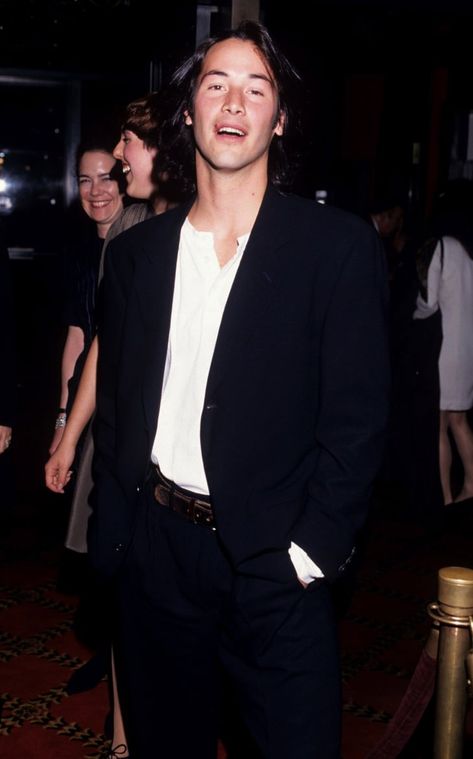 Hot Photos Keanu Reeves | Yes, Keanu Reeves Has Still Got It, and Here's the Proof | POPSUGAR Celebrity UK Photo 5 Keanu Reeves Young, Keanu Reeves Life, Arch Motorcycle Company, Hugo Weaving, Keanu Charles Reeves, The Boogeyman, Gary Oldman, Uk Photos, Michael Fassbender