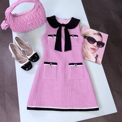 Preppy Chic Outfits, Tankini Swimsuits For Women, Swimsuits For Women, Elegant Dresses Classy, Tankini Swimsuits, Feminine Outfit, Classic Outfits, Chic Boutique, Barbie Clothes