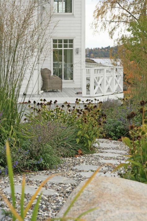 Garden Designer Visit: Annika Zetterman's Ode to the Swedish Coast - Gardenista Landscape Styles, Grey Cottage, Scandinavian Garden, Tranquil Garden, Courtyard Landscaping, Garden Seating Area, Coastal Garden, Swedish Cottage, Backyard Seating Area