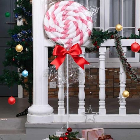 Diy Peppermint Candy Decorations Outdoor, Giant Christmas Decorations, Oversized Christmas Decorations, Candyland Party Decorations, Giant Lollipop, Giant Lollipops, Christmas Candies, Christmas Decorations Outdoor, Pathway Lights