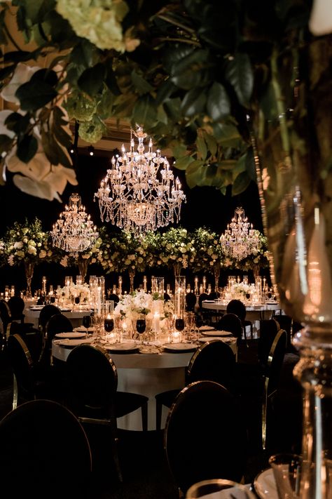 Wedding Decor Chandelier, Table Sets For Wedding, Black Chandelier Wedding Decor, Hotel Venue Wedding, Dark Luxe Wedding, Chandelier With Candles, Black Dancefloor Wedding, Wedding With Chandeliers, Wedding Venue Chandeliers