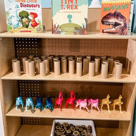 Dinosaur Block Center Preschool, Block Center Preschool, Blocks Center, Blocks Preschool, Block Center, Block Play, Dinosaur Pictures, Invitation To Play, Loose Parts