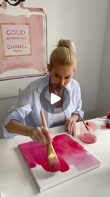 Kerrie Hess Masterclasses on Instagram: "Find calm in the chaos… 🎨🖌️ #abstractart #artcourse #creativity" Chaos Art, Kerrie Hess, Coco Chanel Mademoiselle, Mademoiselle Chanel, Art Courses, Paint Art, Chanel Paris, The Chaos, Acrylic Paint