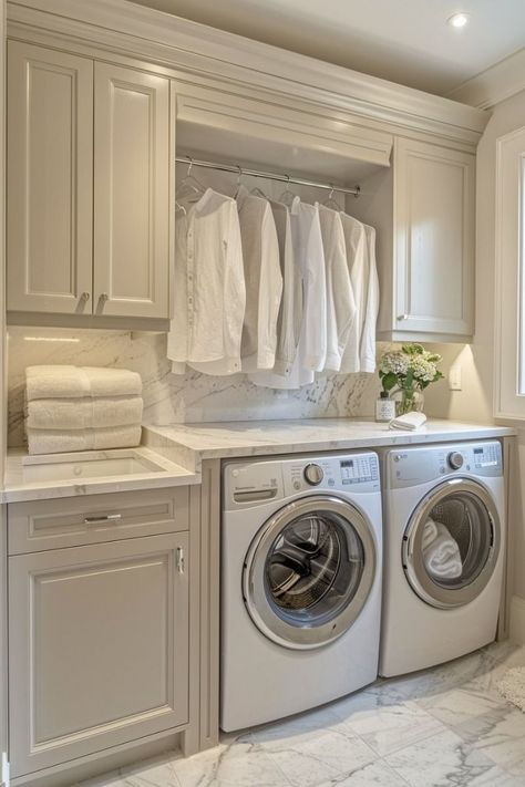 Interior Design Laundry, Luxury Laundry Room, Laundry Room Cabinet Ideas, Elegant Laundry Room, Landry Room, Custom Laundry Room, Pantry Laundry Room, Dream Laundry Room, White Laundry