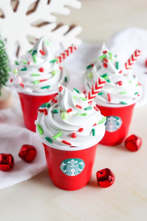 Paper Projects For Kids, Starbucks Ornaments, Starbucks Crafts, Frappuccino Starbucks, Coffee Ornaments, Starbucks Latte, Diy Starbucks, Café Starbucks, Jul Diy