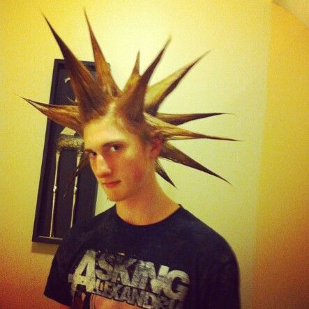 Liberty Spikes With Bangs, Liberty Spikes Men, Punk Liberty Spikes, Liberty Spikes Hair, Spike Hairstyle, Spiked Hair Men, Hair Spikes, Yuh Huh, Liberty Spikes