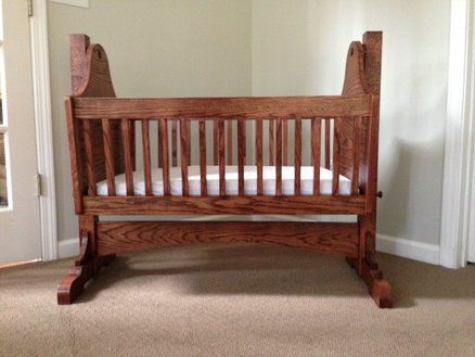 Oak baby cradle #3 Baby Cradle Plans, Modern Bassinet, Cradle Decoration, Rocking Bassinet, Wooden Cradle, Woodwork Ideas, Baby Furniture Sets, Bed Frame Design, Wood Items