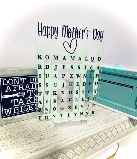 Excited to share this item from my #etsy shop: Personalized family word search frame | For her For moms | custom word search Frame | Personalized gift Mother’s Day acrylic sign | Mom Gift Mothersday Gifts Diy, Diy Gifts For Mothers, Family Word, Mother's Day Projects, Signs For Mom, Birthday Presents For Mom, Mothers Day Crafts For Kids, Unique Mothers Day Gifts, Vinyl Gifts