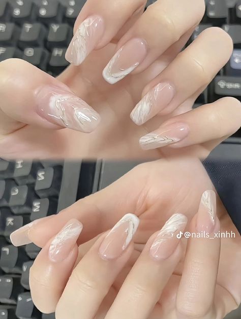 Douyin Nails Coffin, Aesthetic Nails Design, Gel Mani Pedi, Douyin Nails, Classic Nail Designs, Fantasy Oc, Princess Fantasy, Diamond Nail Art, Classic Nail