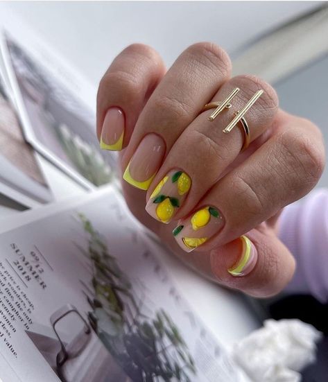 Short Yellow Nails, Yellow Nail Ideas, Trendy Fall Nail Designs, French Manicure Acrylic Nails, Belle Nails, Nail Designs For Short Nails, Designs For Short Nails, Dragon Nails, Stunning Nail Designs