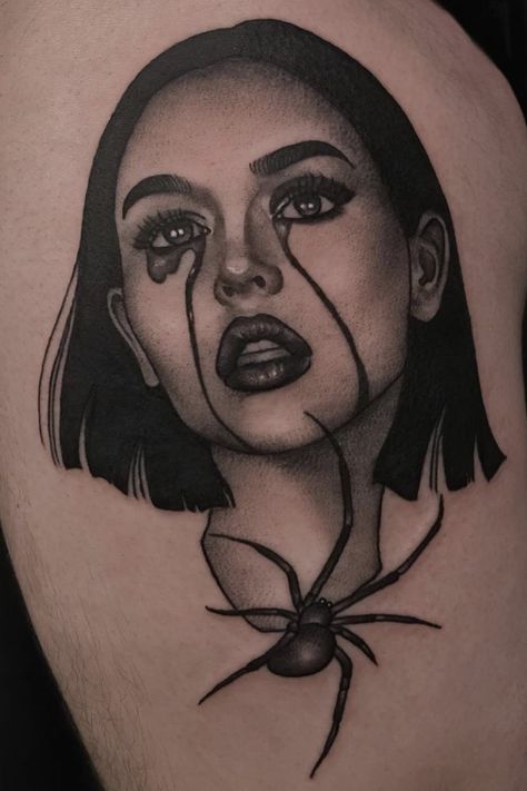 Face Tattoos For Women, Girl Face Tattoo, Fan Tattoo, Tattoo Outline Drawing, Clever Tattoos, Spooky Tattoos, Dark Art Tattoo, Tattoo Portfolio, Tattoo Aftercare