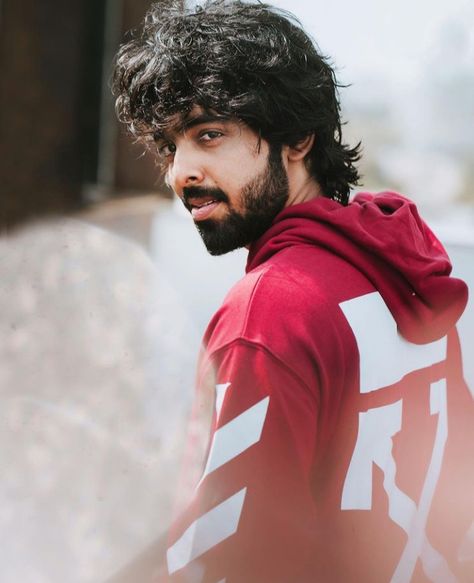 Gv Prakash Bachelor Hd Images, Gv Prakash Images, Gv Prakash Hd Images, Gv Prakash, G V Prakash Kumar, Famous Indian Actors, Baby Boy Hairstyles, Album Layout, Photo Album Layout