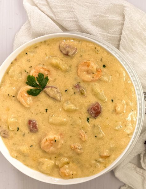 Crawfish Potato Soup, Cajun Potato Soup Recipe, Creamy Cajun Soup, Shrimp And Potato Soup, Louisiana Cajun Potato Soup, Cajun Chowder, Cajun Soup Recipes, Crawfish Boil Soup, Cajun Potato Soup