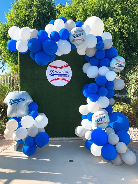 Dodgers Theme Birthday Party, Dodger Theme Birthday Party, Dodgers Baby Shower Ideas, La Dodgers Birthday Party, Baseball Balloons, Baby Shower Balloon Decor, Dodger Party, Dodgers Birthday Party, Dodgers Party