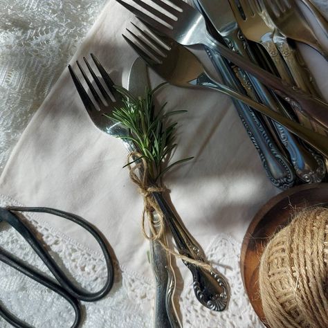 Mixing it up with vintage mismatched cutlery! 🍴✨ Who says everything has to match perfectly? 🌿💕 #VintageCutlery #MismatchedElegance #EclecticDining Mismatched Cutlery, Vintage High Tea, Eclectic Dining, Vintage Cutlery, High Tea