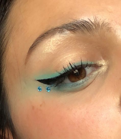 Blue Spirit Day Makeup, Gemstone Makeup Simple, Blue Makeup Looks With Gems, Festival Gems On Face, Face Gems Simple, Colorguard Makeup, Color Guard Makeup, Guard Makeup, Competition Makeup