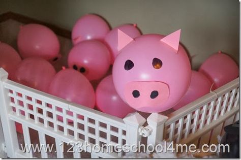 Farm Party Pig Balloon Decorations Pig Balloon, Themed Birthday Party Ideas, Barnyard Birthday Party, Pig Pen, Farm Themed Birthday Party, Pig Birthday Party, Farm Day, Peppa Pig Birthday Party, Barnyard Party