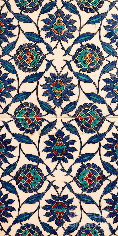 Persian Islamic Art, Persian Blue Aesthetic, Fabindia Home, Persian Art Pattern, Islamic Art Wallpaper, Persian Prints, Persian Wallpaper, Topkapi Palace, Interlocking Rings