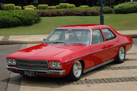 1972 Holden Premier Holden Premier, Holden Kingswood, Hq Holden, Holden Muscle Cars, Holden Australia, Holden Monaro, Australian Muscle Cars, Big Girl Toys, Ford Anglia