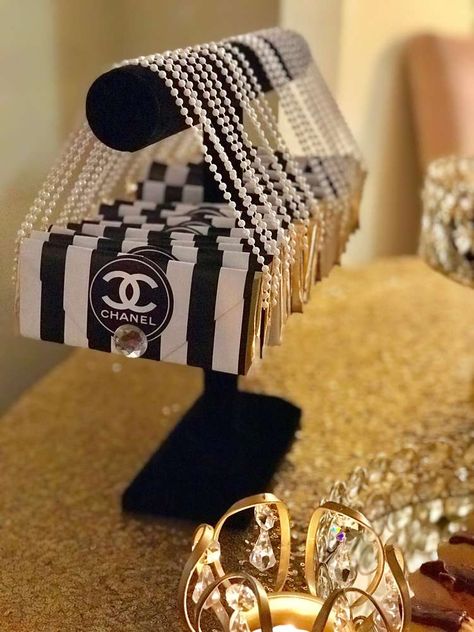 Chanel Bridal/Wedding Shower Party Ideas | Photo 19 of 33 Chanel Birthday Party Decoration, Coco Chanel Birthday Party, Chanel Inspired Party, Coco Chanel Birthday, Chanel Bridal Shower, Chanel Bridal, Chanel Baby Shower, Coco Chanel Party, Chanel Birthday Party