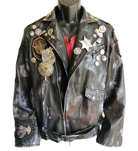 Near Dark Leather Jacket Rock, Horror Clothes, Near Dark, Batman Outfits, Patch Pants, Punk Rock Outfits, Apocalyptic Fashion, Battle Jacket, Emo Dresses