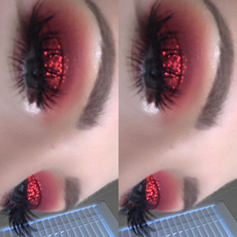 Red Glitter Makeup Looks, Red And Black Prom Makeup Looks, Red Makeup Prom, Red Homecoming Makeup, Red And White Eyeshadow Looks, Red Eye Look, Red Prom Looks Makeup Ideas, Red And Silver Makeup, Red Makeup Looks For Quince