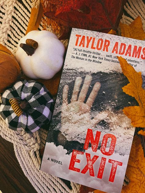 No Exit Book Review No Exit Book, No Exit, Rest Stop, No Phone, No Way Out, College Student, Book Review, Horror Movies, Books To Read