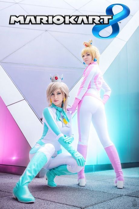 Princess Rosalina and Peach in Zero Suits by April Gloria and Electric Lady Rosalina And Peach, Rosalina Costume, Princesa Peach Cosplay, Rosalina Cosplay, Princess Peach Cosplay, Mario Cosplay, Peach Cosplay, Peach Clothes, Peach Costume